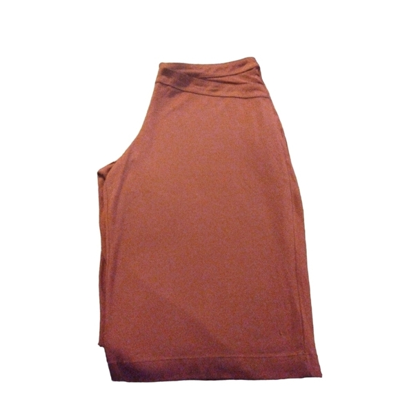 Danskin Now Crossover Waistband Comfortable Maroon Plus Sized Capri Lounge 4X - Picture 4 of 8